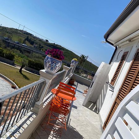 B & B Vilenia Сан-Нікола-Арчелла Екстер'єр фото